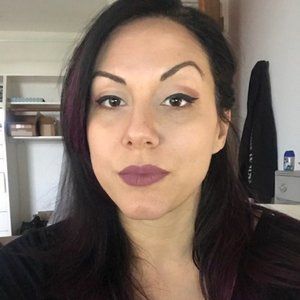 Meet your Posher, Bethany